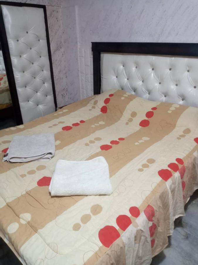 Guest House Hazem Al Azraq ash Shamali Exterior photo
