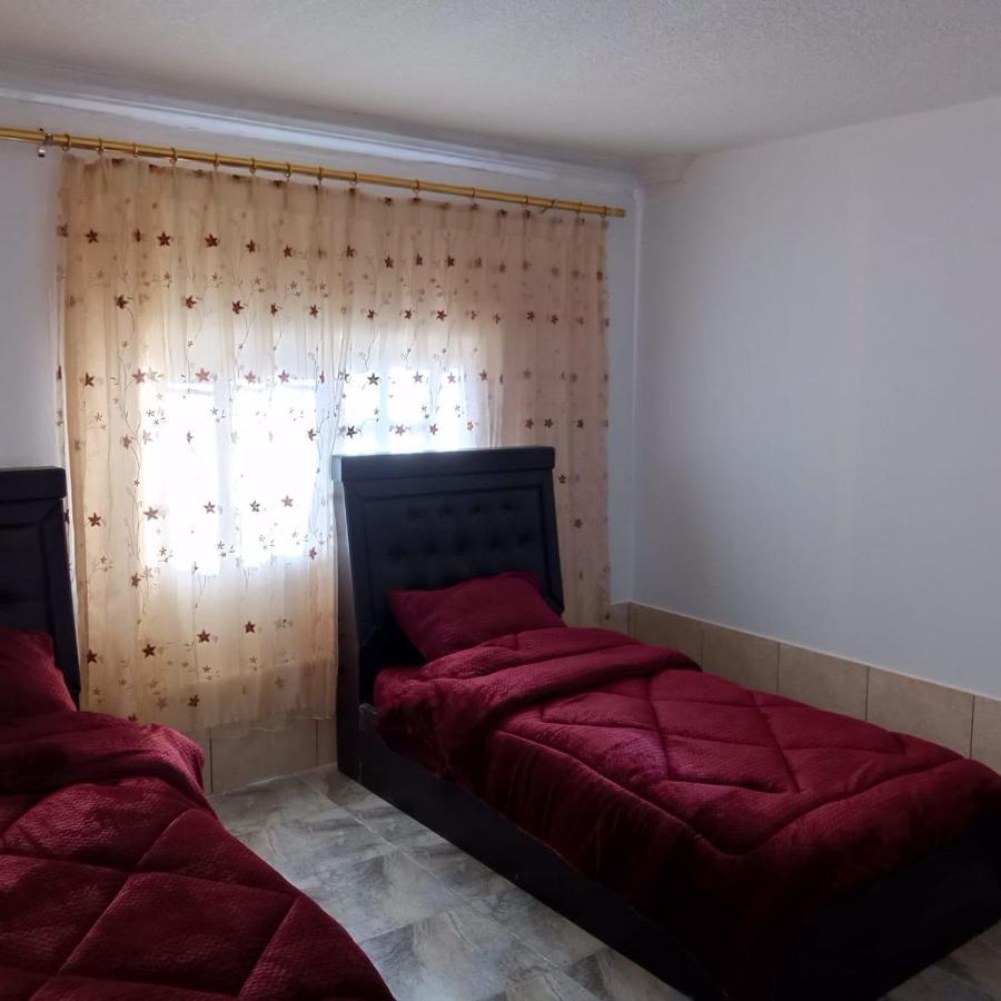 Guest House Hazem Al Azraq ash Shamali Exterior photo