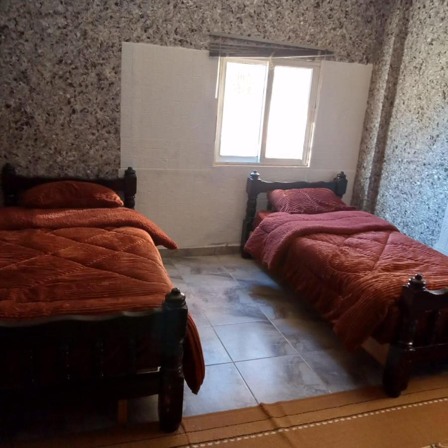 Guest House Hazem Al Azraq ash Shamali Exterior photo